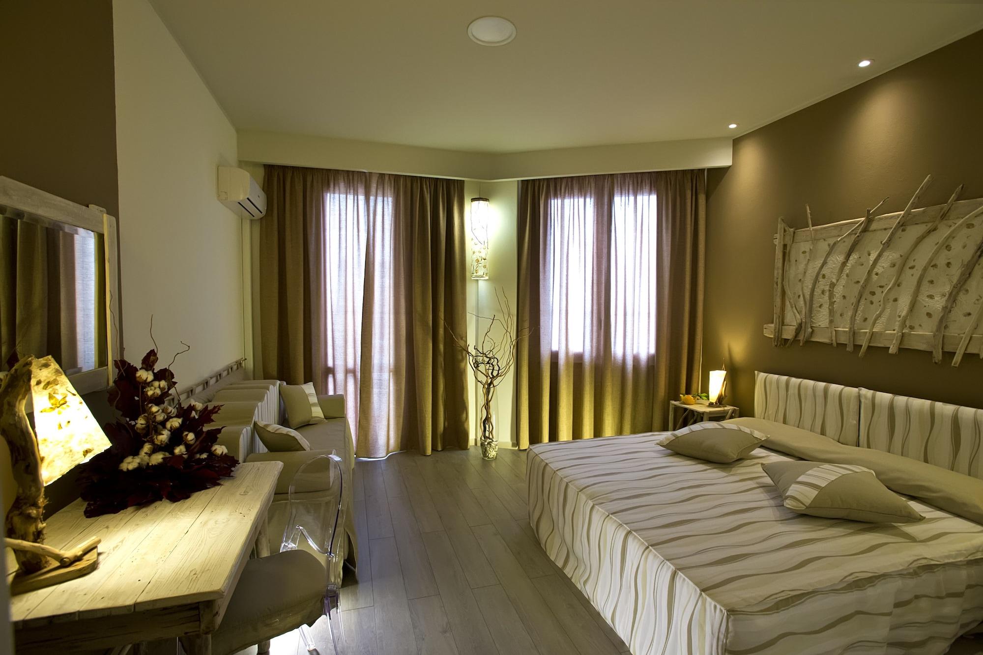 Hotel Tirreno Эриче Экстерьер фото